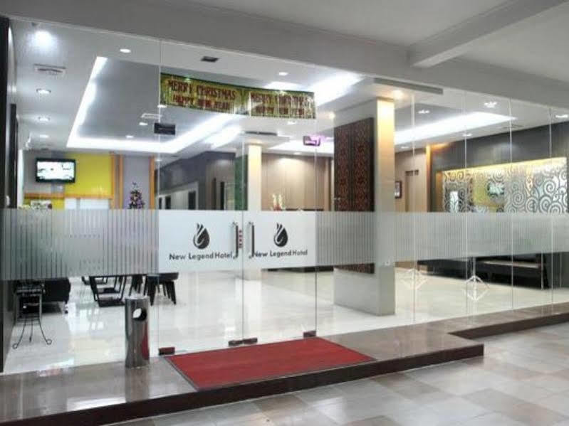New Legend Hotel Μακασάρ Εξωτερικό φωτογραφία
